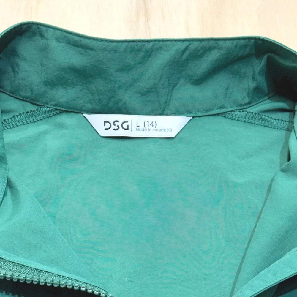 DSG girls woven